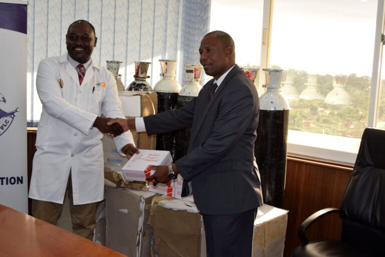 <strong>PCL donates medical equipment to BT DHO</strong>
